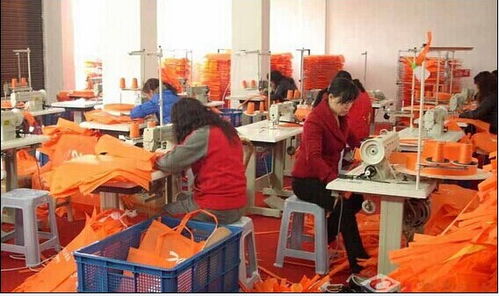 駐馬店金太陽(yáng)帳篷廠 專(zhuān)業(yè)打造高品質(zhì)紡織品遮篷